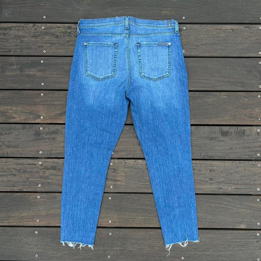7 For All Mankind Blue Medium Wash Stretchy Skinny Jeans w/ Frayed Hem - Picture 4 of 8